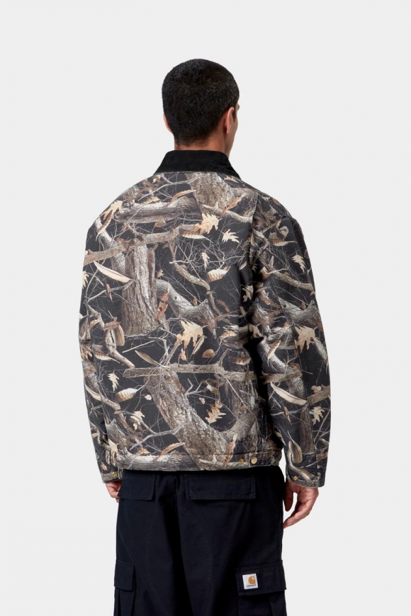 Carhartt OG Detroit Jacket - Camo Feather Tree, Schwarz / Schwarz, Heavy Stone Wash Carhartt OG Detroit Jacket - Camo Feather Tree, Schwarz / Schwarz, Heavy Stone Wash