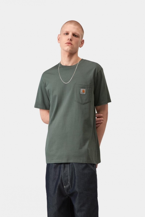 Carhartt S/S Pocket T-Shirt - Samtgrün Carhartt S/S Pocket T-Shirt - Samtgrün