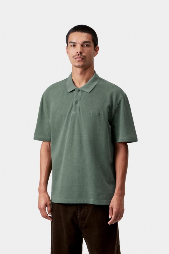 Carhartt S/S Wayne Polo - Dunkler Skarabäus, stückgefärbt Carhartt S/S Wayne Polo - Dunkler Skarabäus, stückgefärbt