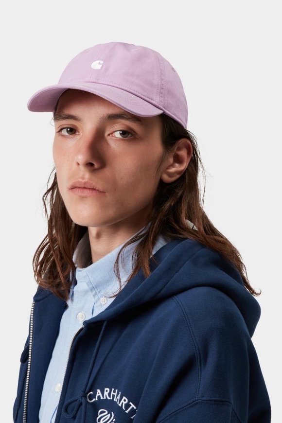 Carhartt Madison Logo Cap - Sanftes Lila / Weiß Carhartt Madison Logo Cap - Sanftes Lila / Weiß