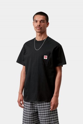 Carhartt S/S Pocket Heart T-Shirt - Schwarz / Rot Carhartt S/S Pocket Heart T-Shirt - Schwarz / Rot
