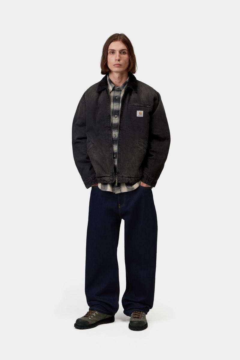 Carhartt OG Detroit Jacket - Schwarz/Schwarz, gebrauchte Tabakwäsche