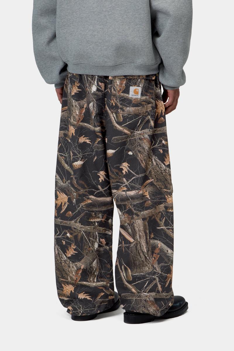 Carhartt Fletcher Pant - Camo Feather Tree, Schwarz, gespült
